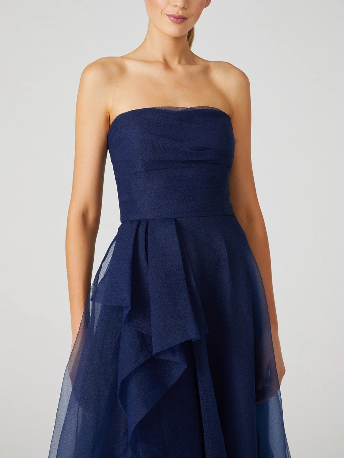 Elegant Navy A-Line Strapless Evening Dress with Ruffles for Formal Events 2