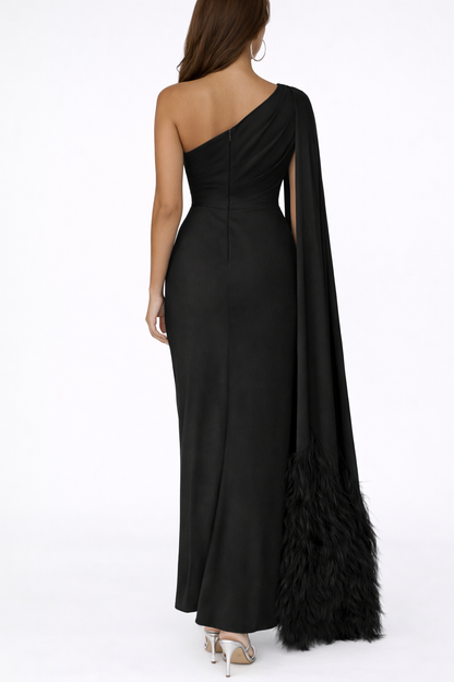 Elegant Cowl Neck Sleeveless Prom Dress with Feather Detail for Formal Events