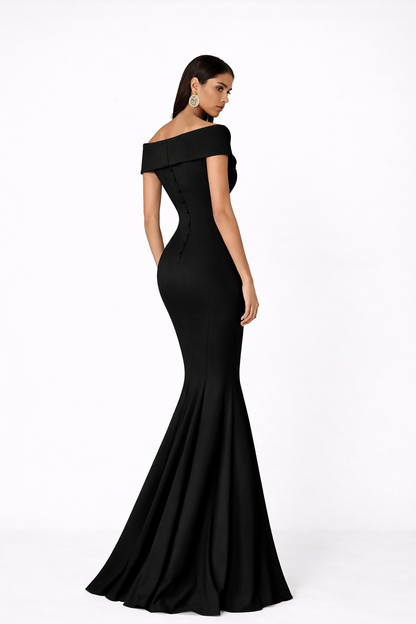 Elegant Off-the-Shoulder Trumpet Dress with Detachable Flower