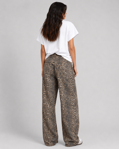 Leopard Print Wide Leg Jeans for Women - Chic Low-Rise Design, Comfortable Fit, Versatile Style