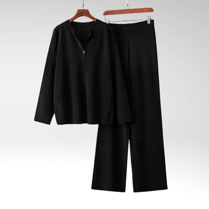 Cozy Luxe Women's Set | Loungewear for Everyday Comfort 3