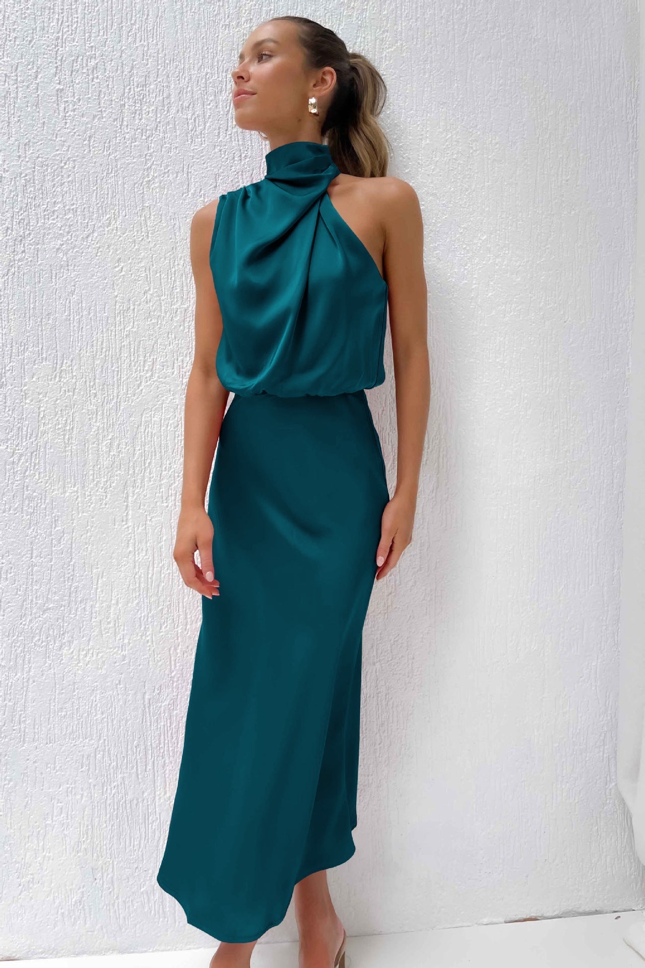 Elegant Autumn Maxi Satin Dress with Attractive Halter Neck