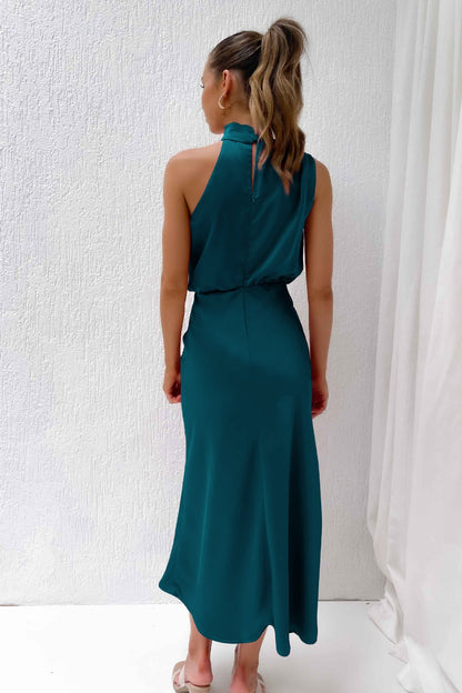 Elegant Autumn Maxi Satin Dress with Attractive Halter Neck