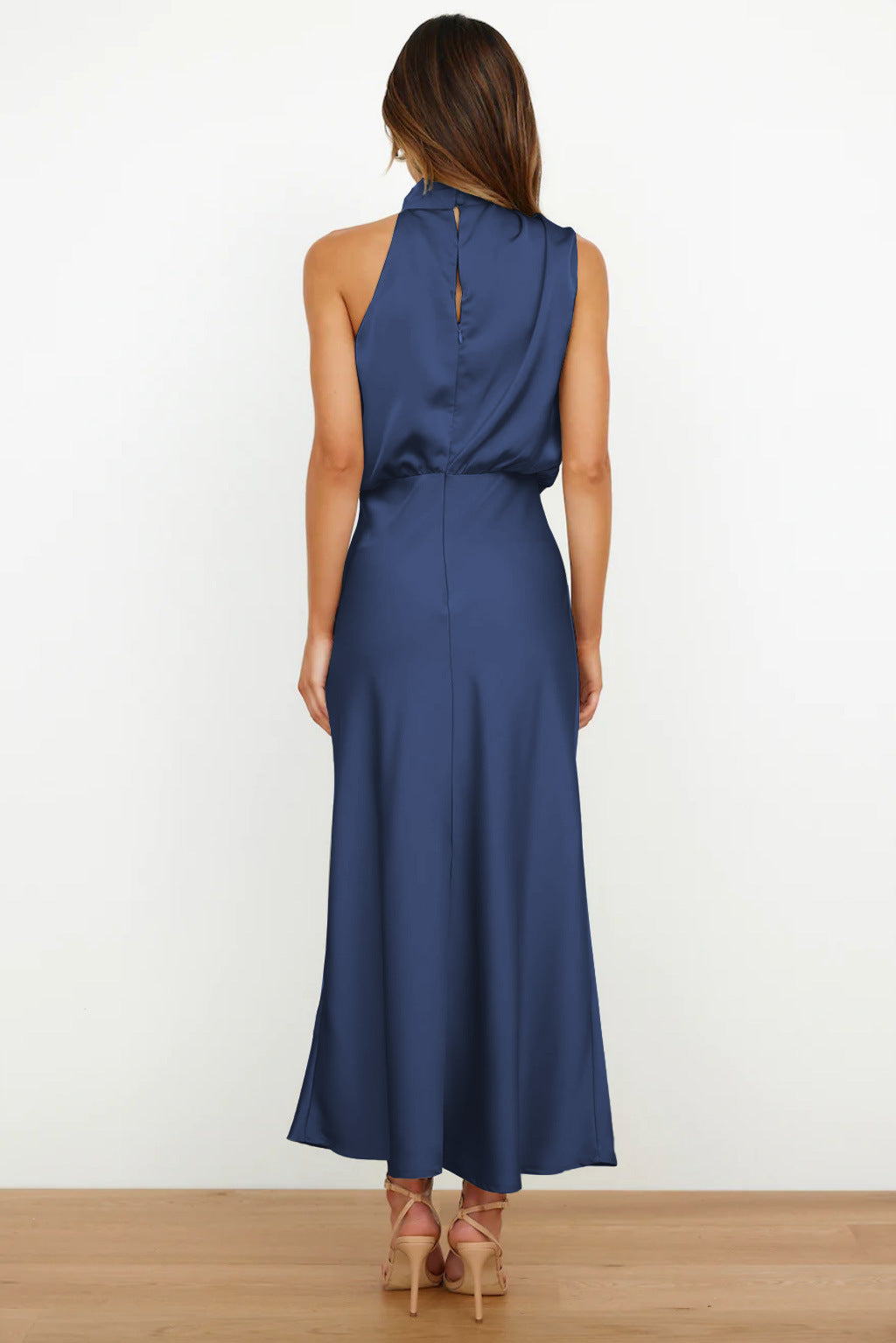 Elegant Autumn Maxi Satin Dress with Attractive Halter Neck
