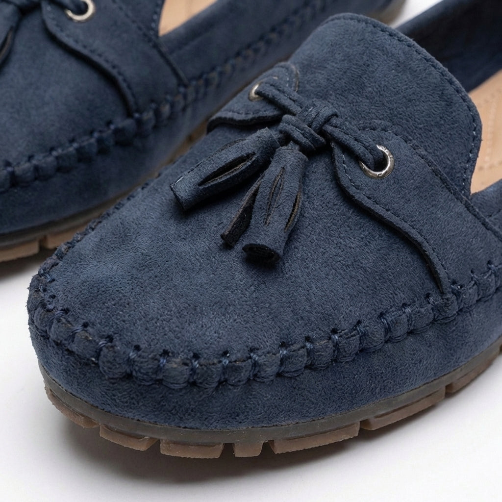 Luna | Women's Loafers with Decorative Tassels and Visible Stitching | Casual