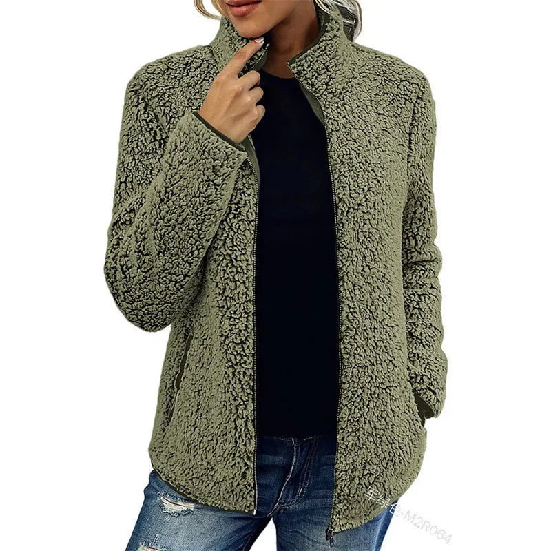 Luxury Fleece Jacket for Women | Warm Stylish Outerwear 2