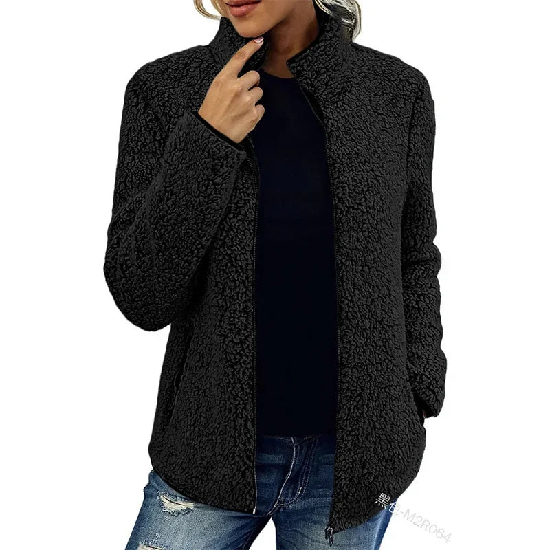 Luxury Fleece Jacket for Women | Warm Stylish Outerwear 3