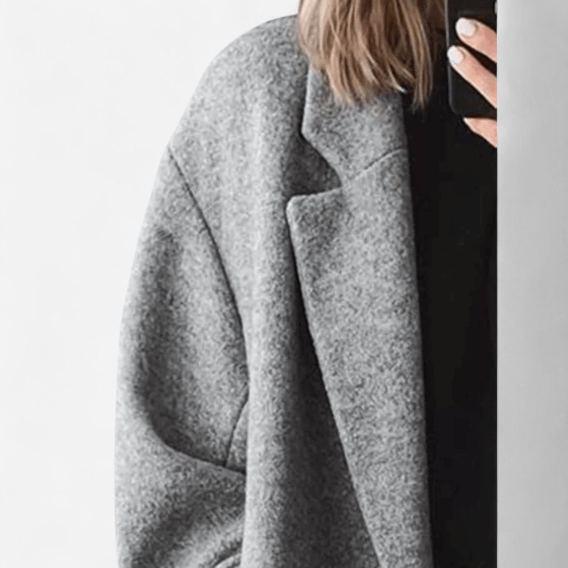 Margot | Oversized Gray Statement Coat 1