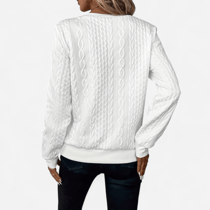Sara | Elegant Knitted Jumper with Zipper 3